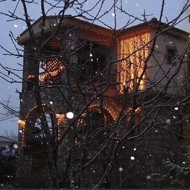 招待所 Akrolimnia Kalívia