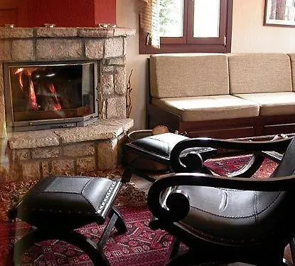 招待所 Akrolimnia